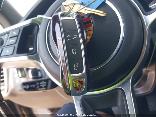WP1AA2AYXPDA05130 Porsche Cayenne Platinum Edition