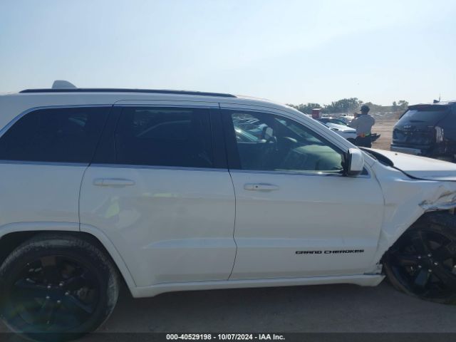 1C4RJEAG8FC815857 Jeep Grand Cherokee Altitude