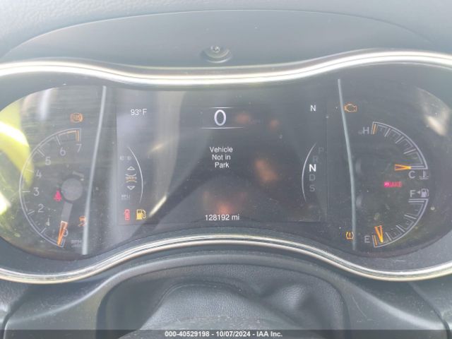 1C4RJEAG8FC815857 Jeep Grand Cherokee Altitude