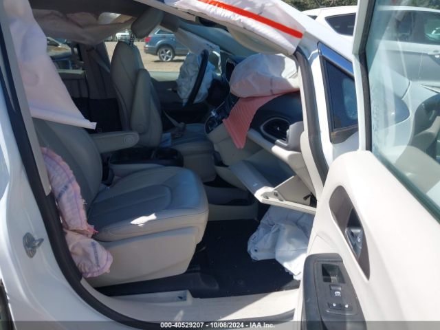 2C4RC1DGXMR541547 Chrysler Voyager Lxi