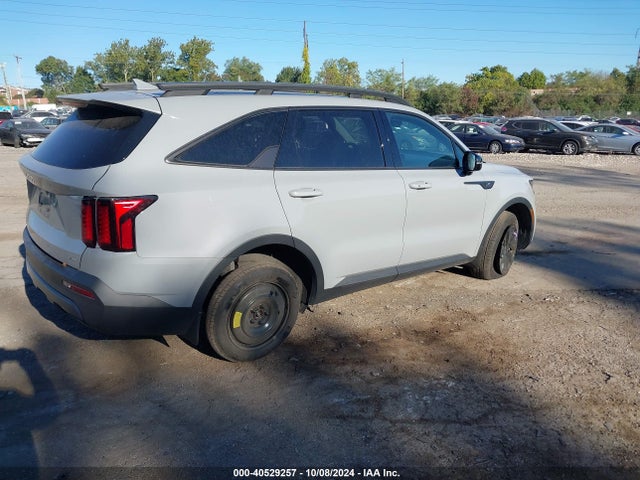 KIA Sorento X-line S 2023 5XYRLDLC8PG198102 Image 4