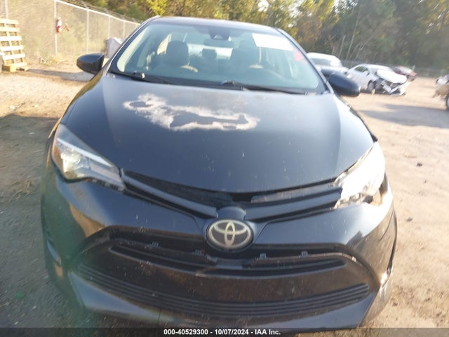 Toyota COROLLA LE 2018 5YFBURHE4JP742457 Image 12