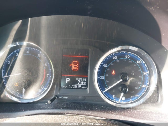 Toyota COROLLA LE 2018 5YFBURHE4JP742457 Image 7