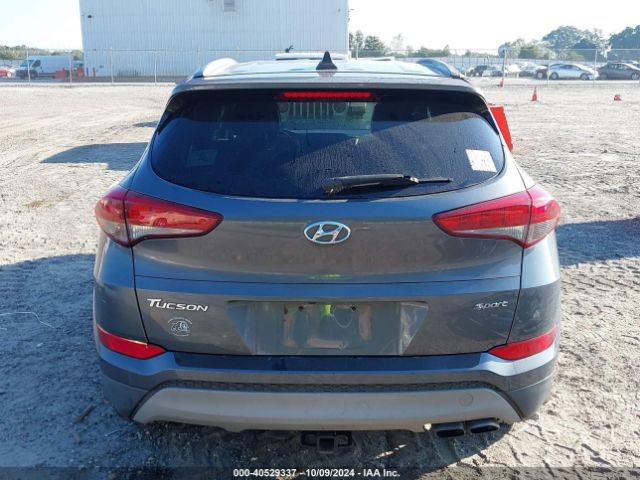 KM8J33AL3JU745546 Hyundai Tucson Sport