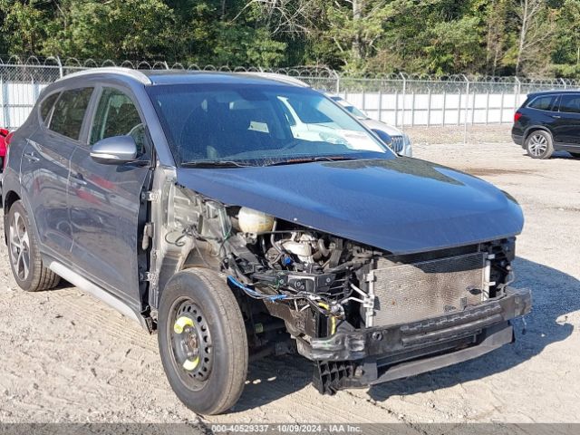 KM8J33AL3JU745546 Hyundai Tucson Sport