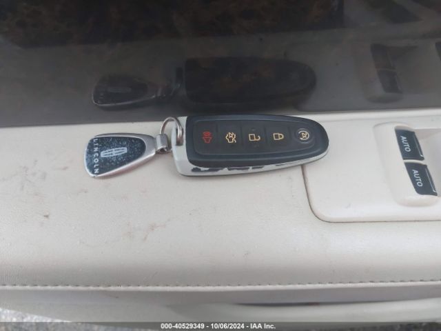 1LNHL9DK9EG602948 Lincoln MKS