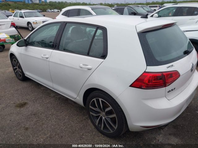 3VW217AU9FM000985 Volkswagen Golf Tsi Se 4-door
