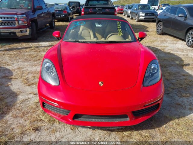 WP0CA2A89HS220599 Porsche 718 Boxster