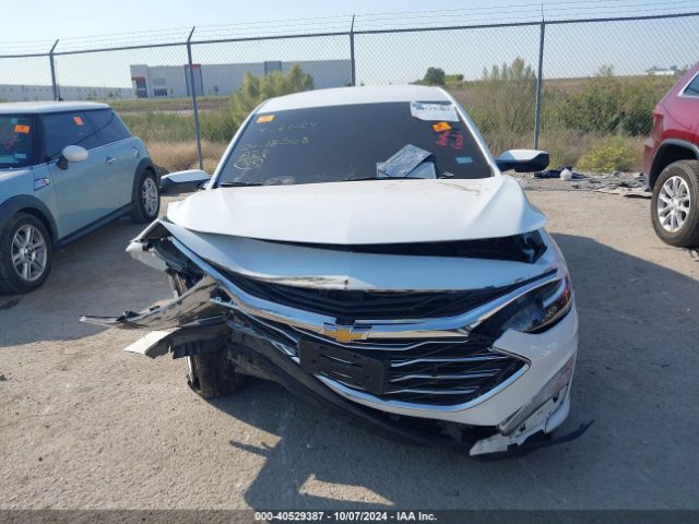 1G1ZD5ST9NF126807 Chevrolet Malibu Fwd Lt