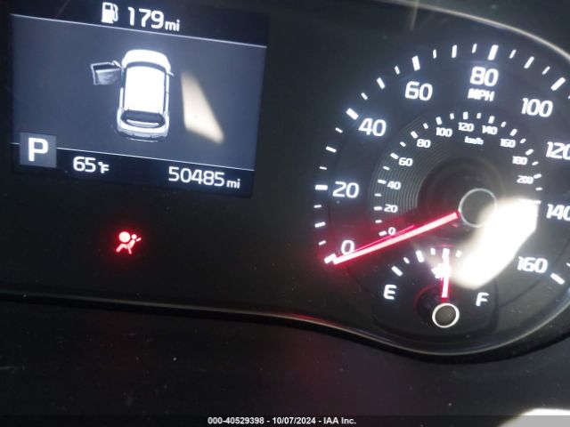 KNDJ23AU5N7177725 KIA SOUL LX
