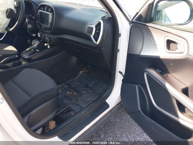 KNDJ23AU5N7177725 KIA SOUL LX
