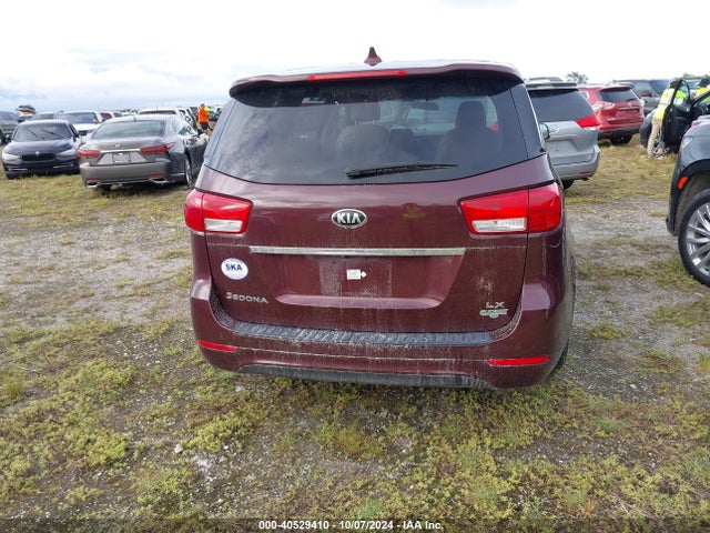 KIA SEDONA LX 2017 KNDMB5C14H6301912 Image 16