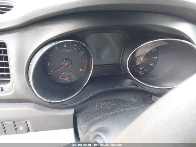KIA SEDONA LX 2017 KNDMB5C14H6301912 Image 7