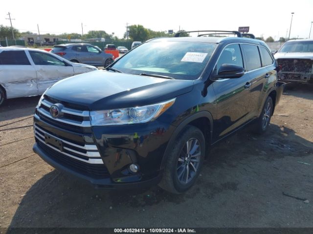 5TDJZRFH6HS392390 Toyota Highlander Xle