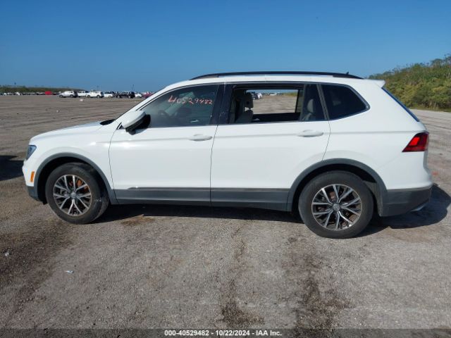 3VV3B7AXXLM020920 Volkswagen Tiguan 2.0t Se/2.0t Se R-line Black/2.0t Sel