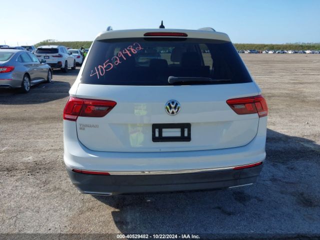 3VV3B7AXXLM020920 Volkswagen Tiguan 2.0t Se/2.0t Se R-line Black/2.0t Sel