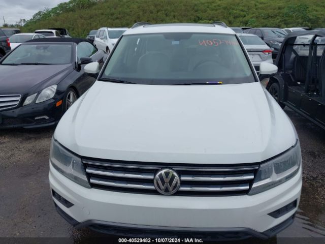 3VV3B7AXXLM020920 Volkswagen Tiguan 2.0t Se/2.0t Se R-line Black/2.0t Sel