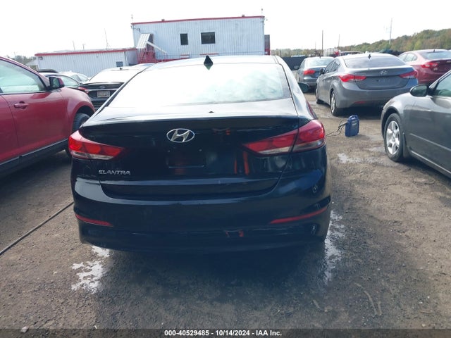 Hyundai ELANTRA SEL 2018 5NPD84LF4JH235877 Image 16