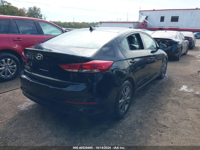 Hyundai ELANTRA SEL 2018 5NPD84LF4JH235877 Image 4