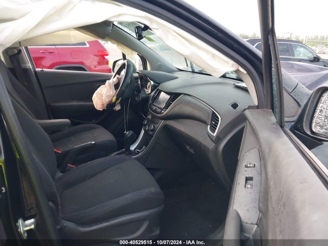 Chevrolet TRAX LS 2017 3GNCJKSB8HL280888 Image 5