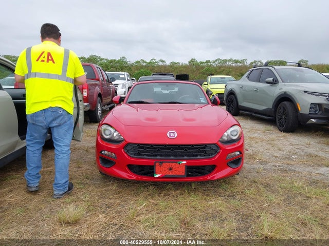 JC1NFAEK1H0110925 Fiat 124 Spider