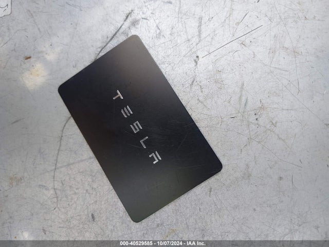 2024 TESLA MODEL Y 7SAYGDED5RF130214 Photo 10