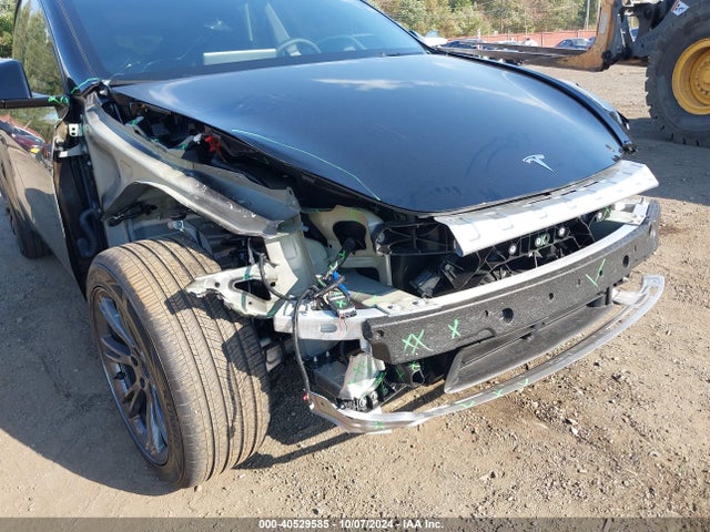 2024 TESLA MODEL Y 7SAYGDED5RF130214 Photo 5