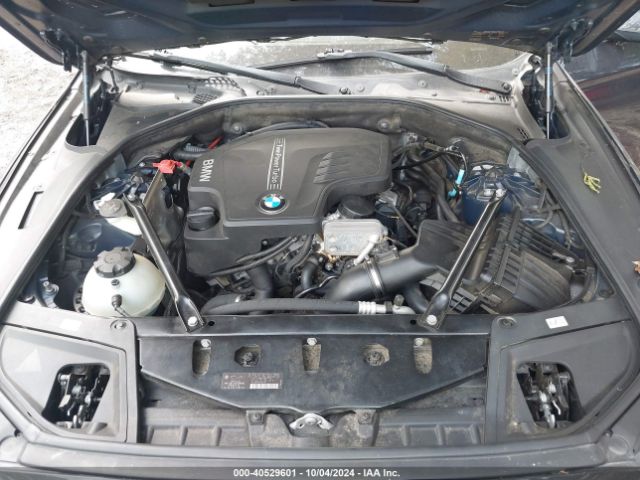 WBA5A5C55ED511711 BMW 528I