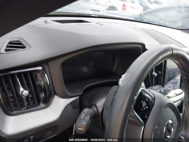 LYV102RM4KB282963 Volvo Xc60 T5 R-design