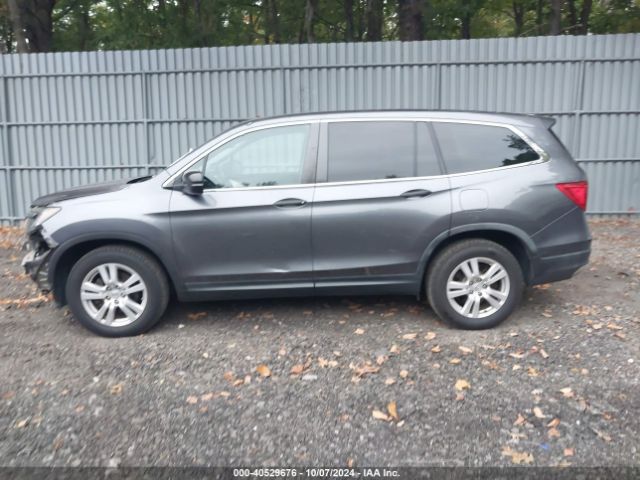 5FNYF6H10GB045243 Honda PILOT LX