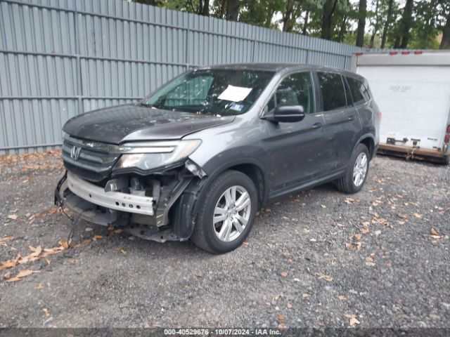 5FNYF6H10GB045243 Honda PILOT LX