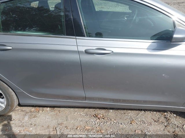Chrysler 200 Limited 2015 1C3CCCAB3FN575411 Image 13
