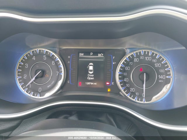 Chrysler 200 Limited 2015 1C3CCCAB3FN575411 Image 7