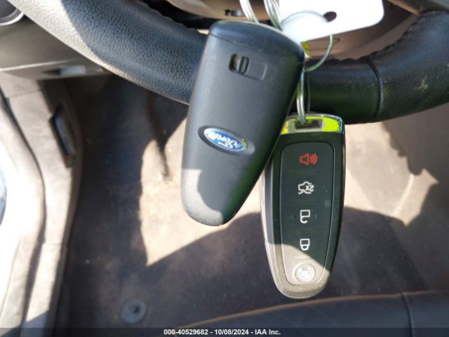 1FADP3J27HL212800 Ford Focus Titanium