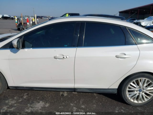 1FADP3J27HL212800 Ford Focus Titanium
