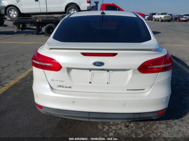 1FADP3J27HL212800 Ford Focus Titanium