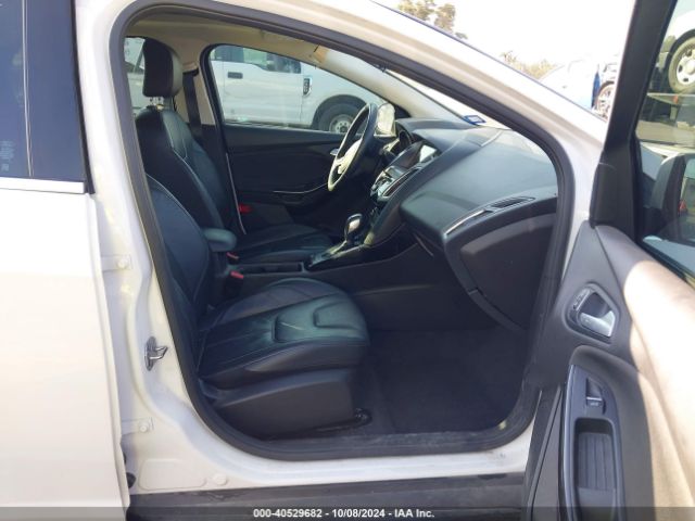 1FADP3J27HL212800 Ford Focus Titanium