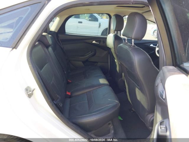 1FADP3J27HL212800 Ford Focus Titanium