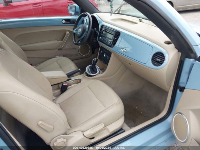 3VW5X7AT1EM800116 Volkswagen Beetle 2.5l