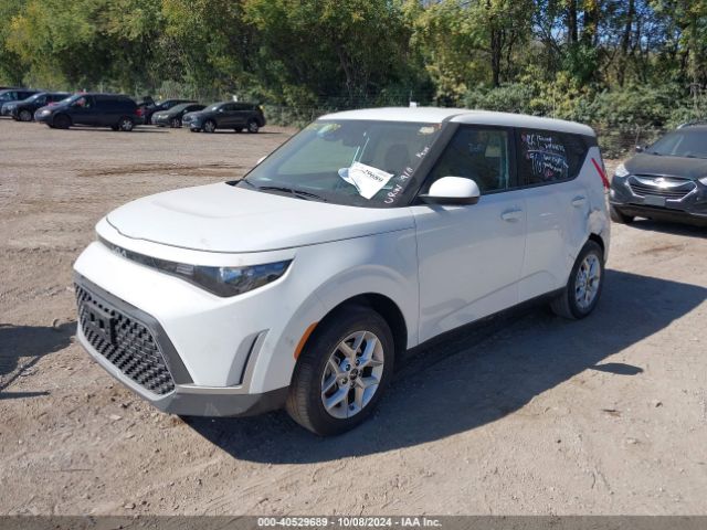 KNDJ23AU7R7230124 KIA SOUL LX