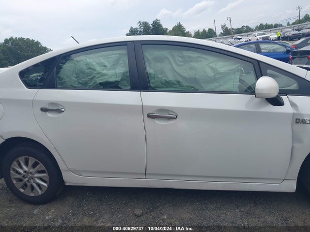 JTDKN3DP1E3050222 Toyota PRIUS PLUG-IN