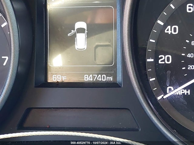 5NMZUDLB1HH050840 Hyundai Santa Fe Sport 2.4l