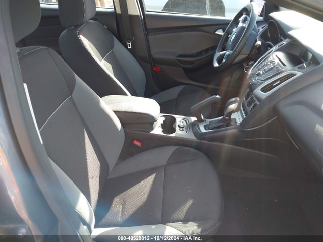 Ford FOCUS SE 2014 1FADP3K26EL417938 Image 5