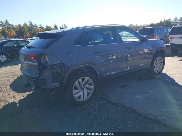 1V26E2CA3LC217412 Volkswagen Atlas Cross Sport 3.6l V6 Se W/technology/3.6l V6 Se W/technology R-line
