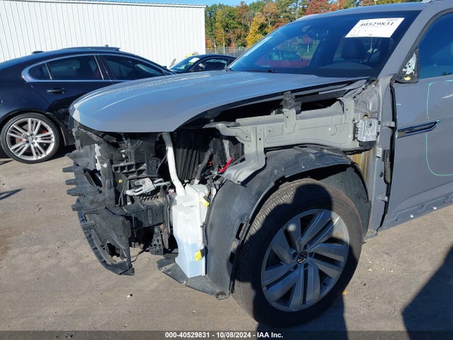 1V26E2CA3LC217412 Volkswagen Atlas Cross Sport 3.6l V6 Se W/technology/3.6l V6 Se W/technology R-line