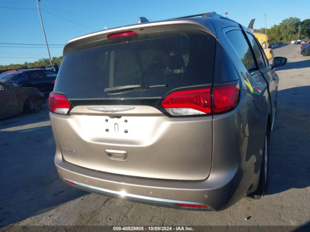 2C4RC1EG3HR656706 Chrysler Pacifica Touring-l Plus