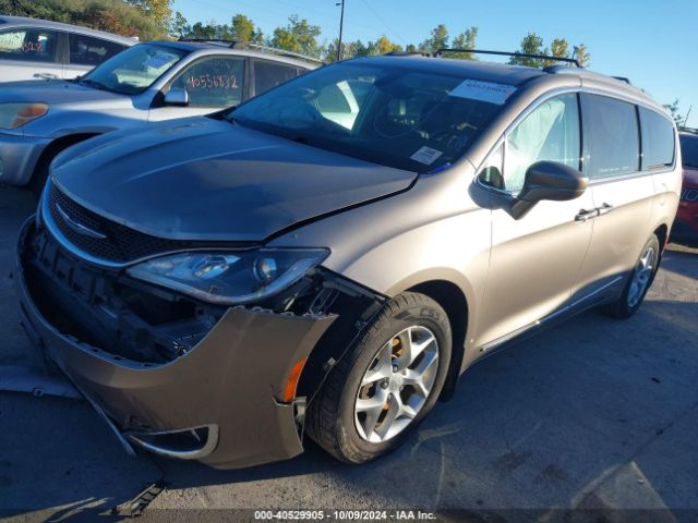 2C4RC1EG3HR656706 Chrysler Pacifica Touring-l Plus