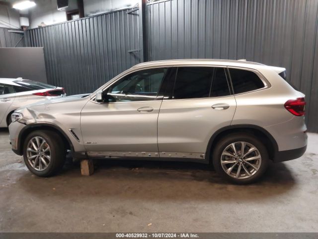 5UXTR9C5XJLC82552 BMW X3 Xdrive30i
