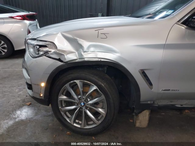 5UXTR9C5XJLC82552 BMW X3 Xdrive30i