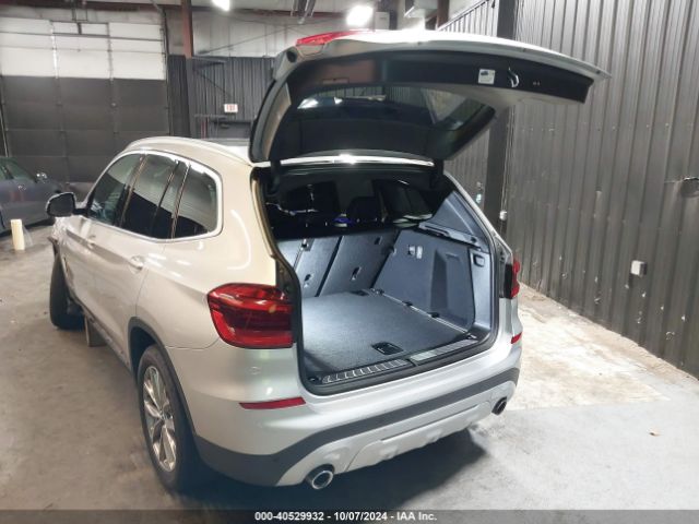 5UXTR9C5XJLC82552 BMW X3 Xdrive30i